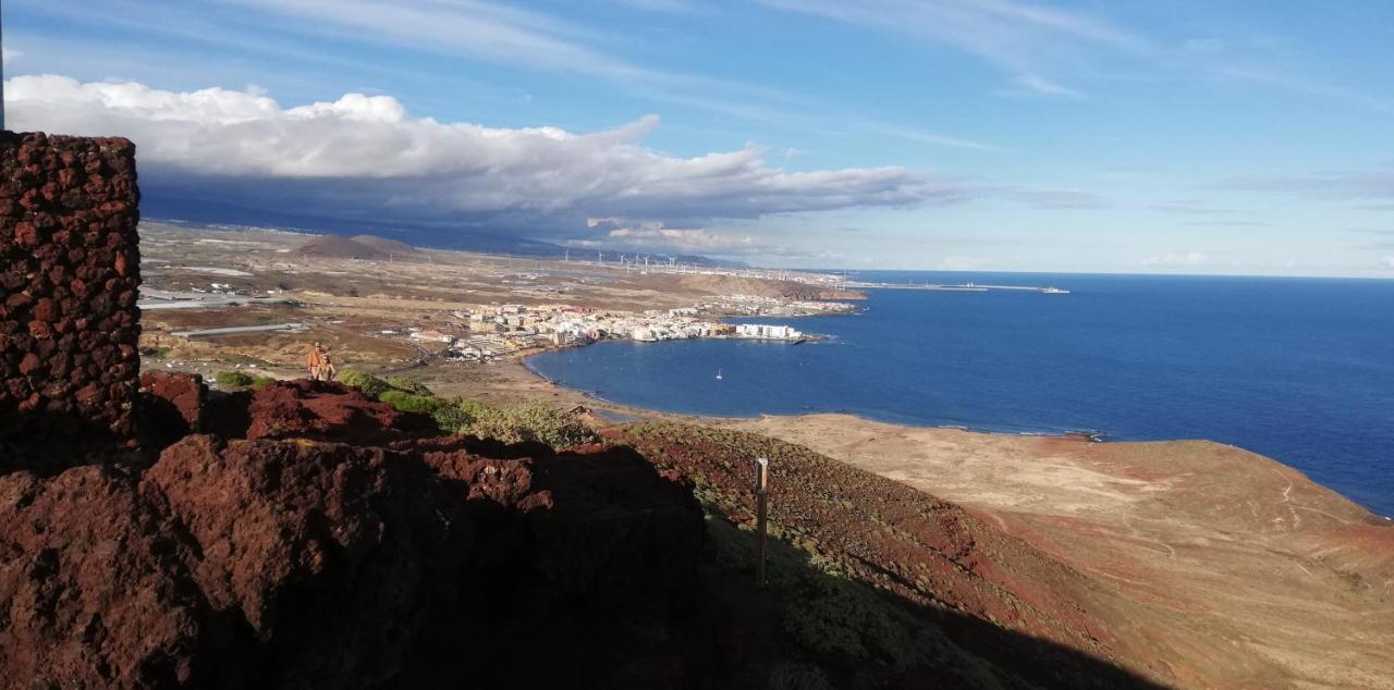 Apto Ache, Acogedor Apartamento De 66 M Con Terraza, Aire Acondicionado Y Parking Privado Gratuito Los Abrigos Εξωτερικό φωτογραφία